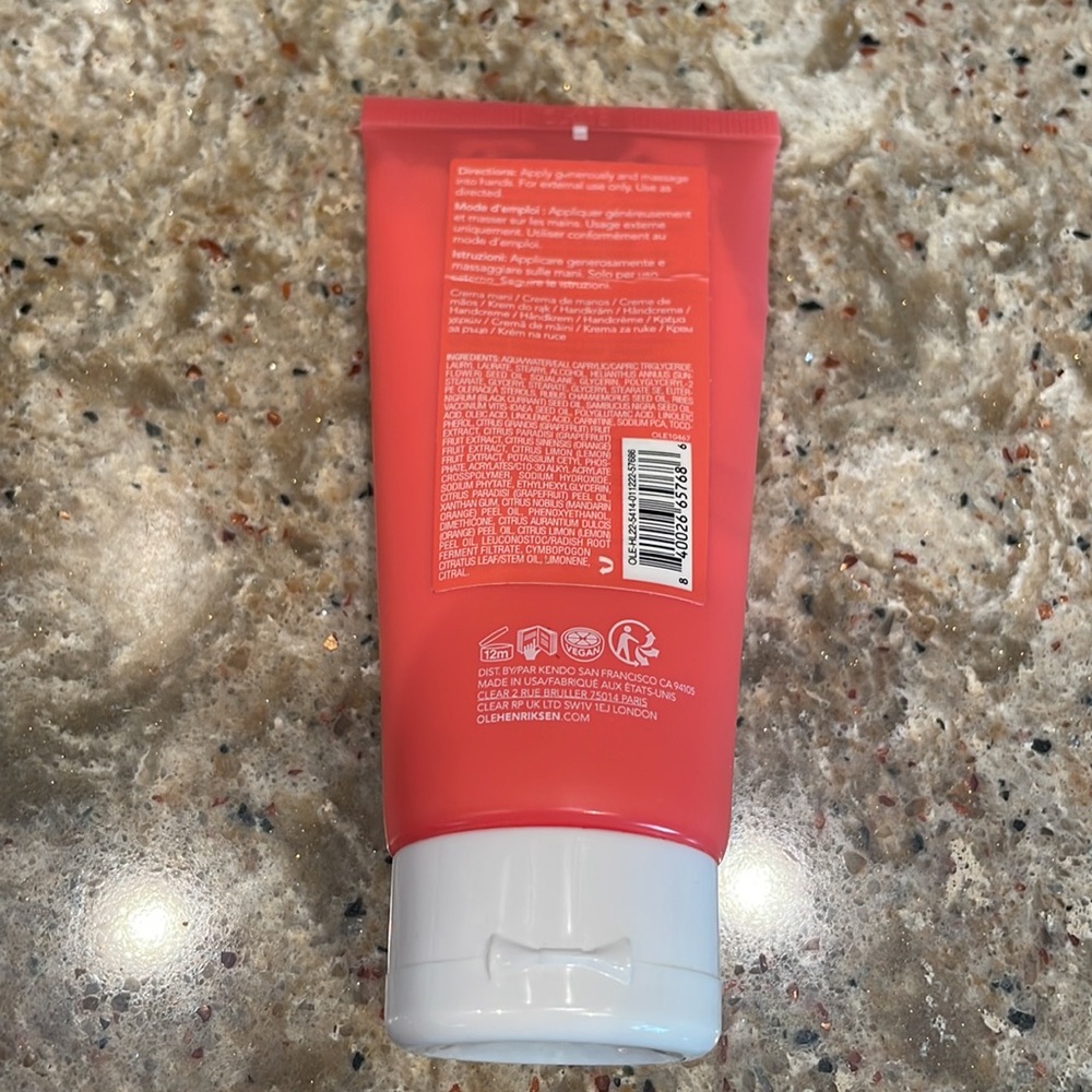 NEW OLE HENRIKSEN Stay in Touch Restorative Hand Crème - Picture 6 of 6